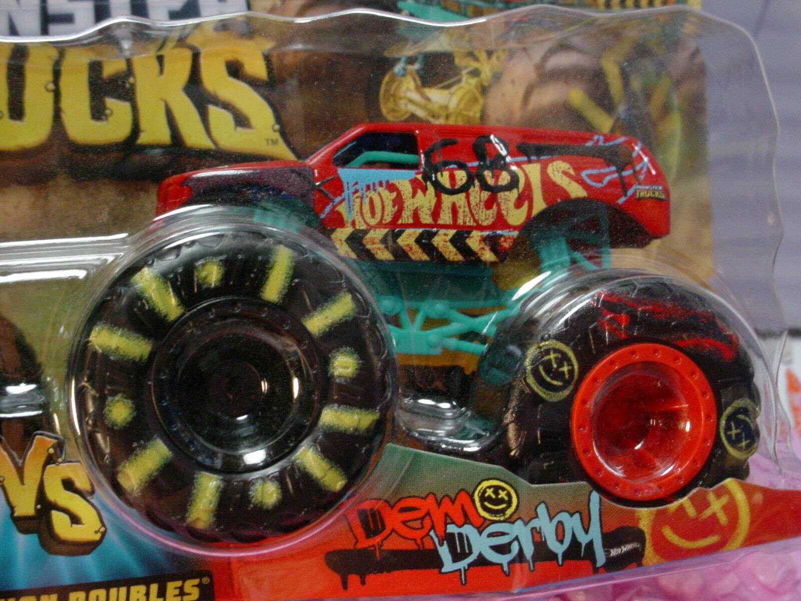 Hot Wheels Monster Trucks x2 varios diseños Teletiendauy