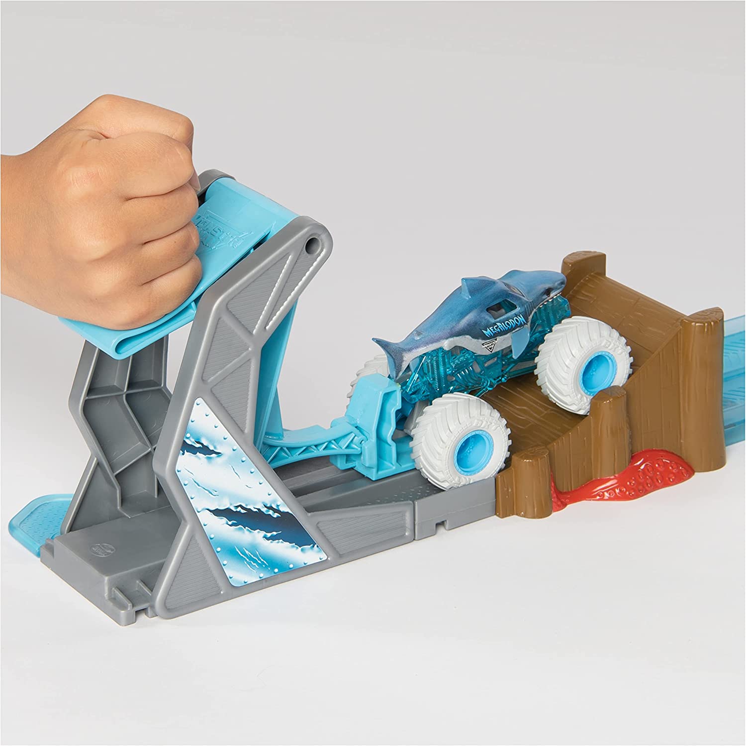 Monster Jam Pista Lanzador Y Vehiculo Megalodon