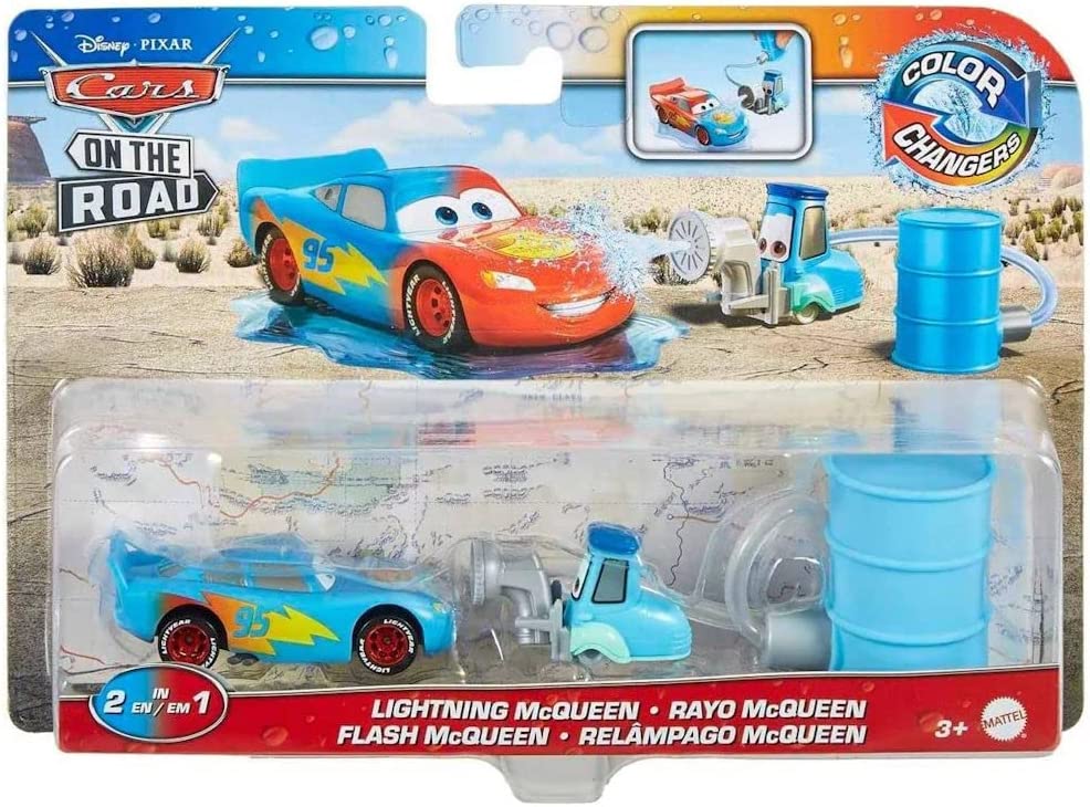 Rayo mcqueen 2025 en el agua